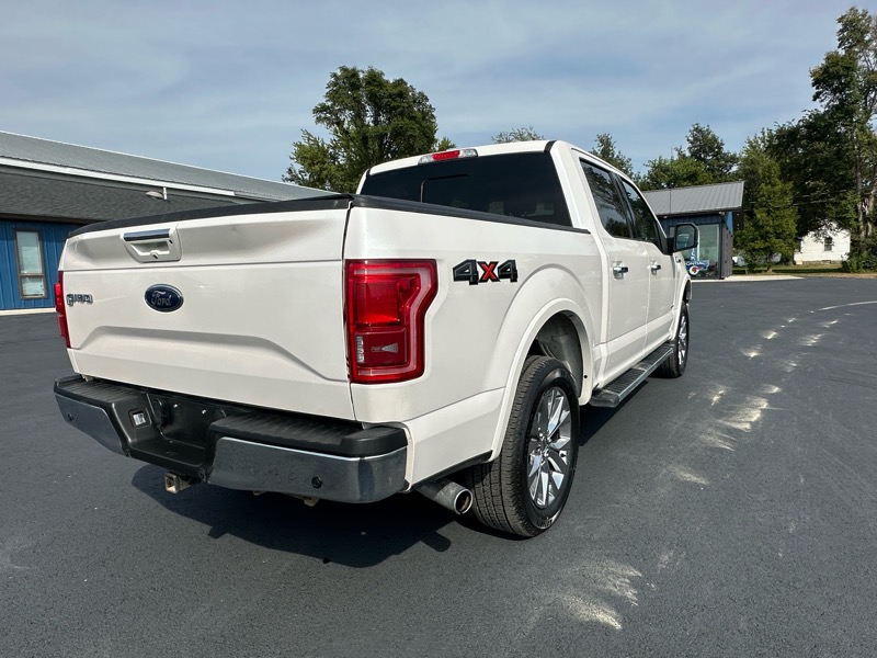 Ford F-150 4WD SuperCrew 157" Lariat 2017