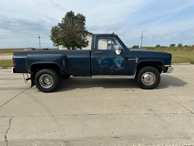 1986 Chevrolet C/K Pickup photo 8