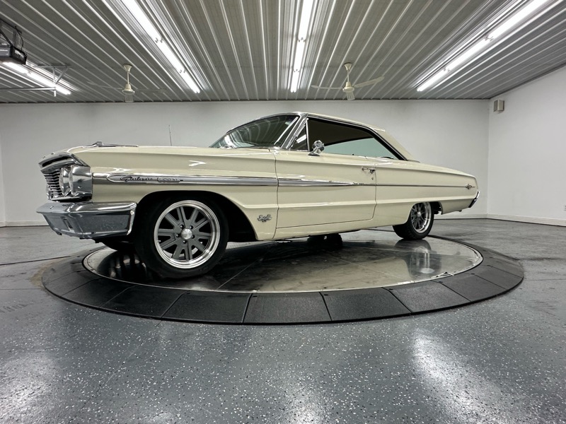 1964 Ford Galaxie 500/XL 