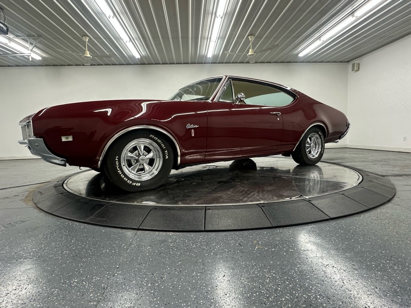 1969 Oldsmobile Cutlass 2dr Coupe Supreme