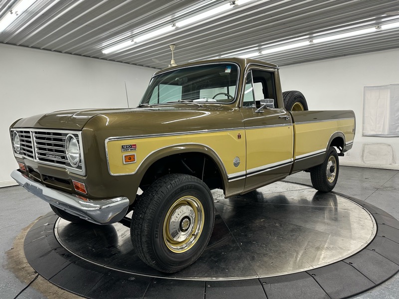 1973 International Harvester 1210 Camper Special