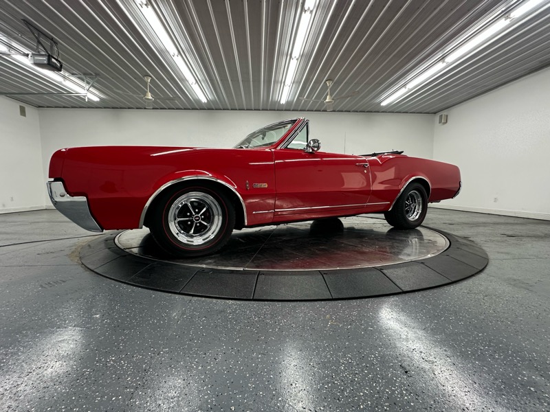 1967 Oldsmobile CUTLASS 442 