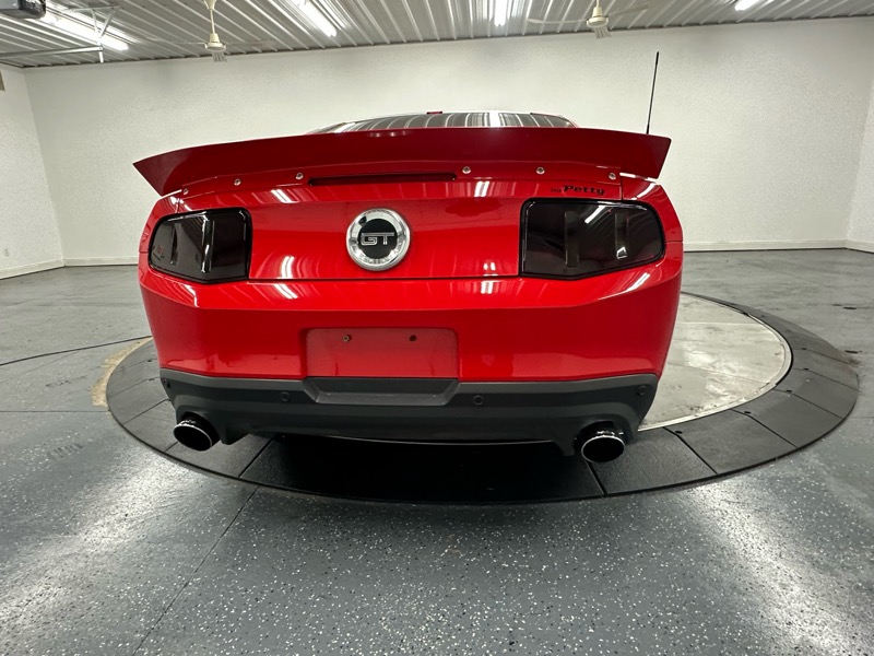 Ford Mustang GT Coupe 2012
