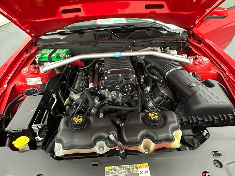 Ford Mustang GT Coupe 2012