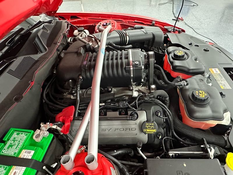 Ford Mustang GT Coupe 2012