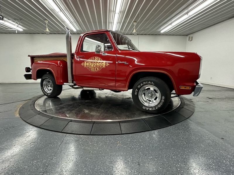 Dodge D150 Reg. Cab 6.5-ft. Bed 2WD 1979