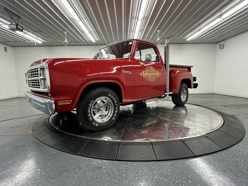 Dodge D150 Reg. Cab 6.5-ft. Bed 2WD 1979