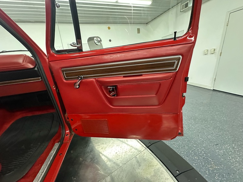 Dodge D150 Reg. Cab 6.5-ft. Bed 2WD 1979