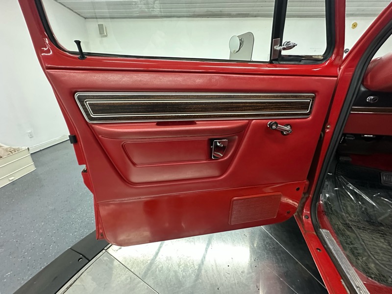 Dodge D150 Reg. Cab 6.5-ft. Bed 2WD 1979