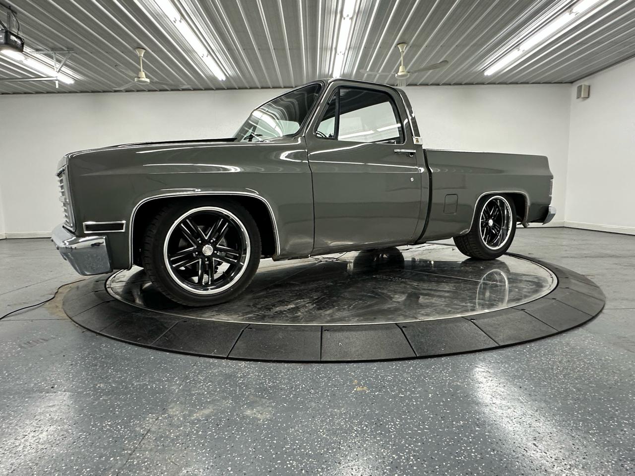 1984 Chevrolet C/K 10 Regular Cab 2WD