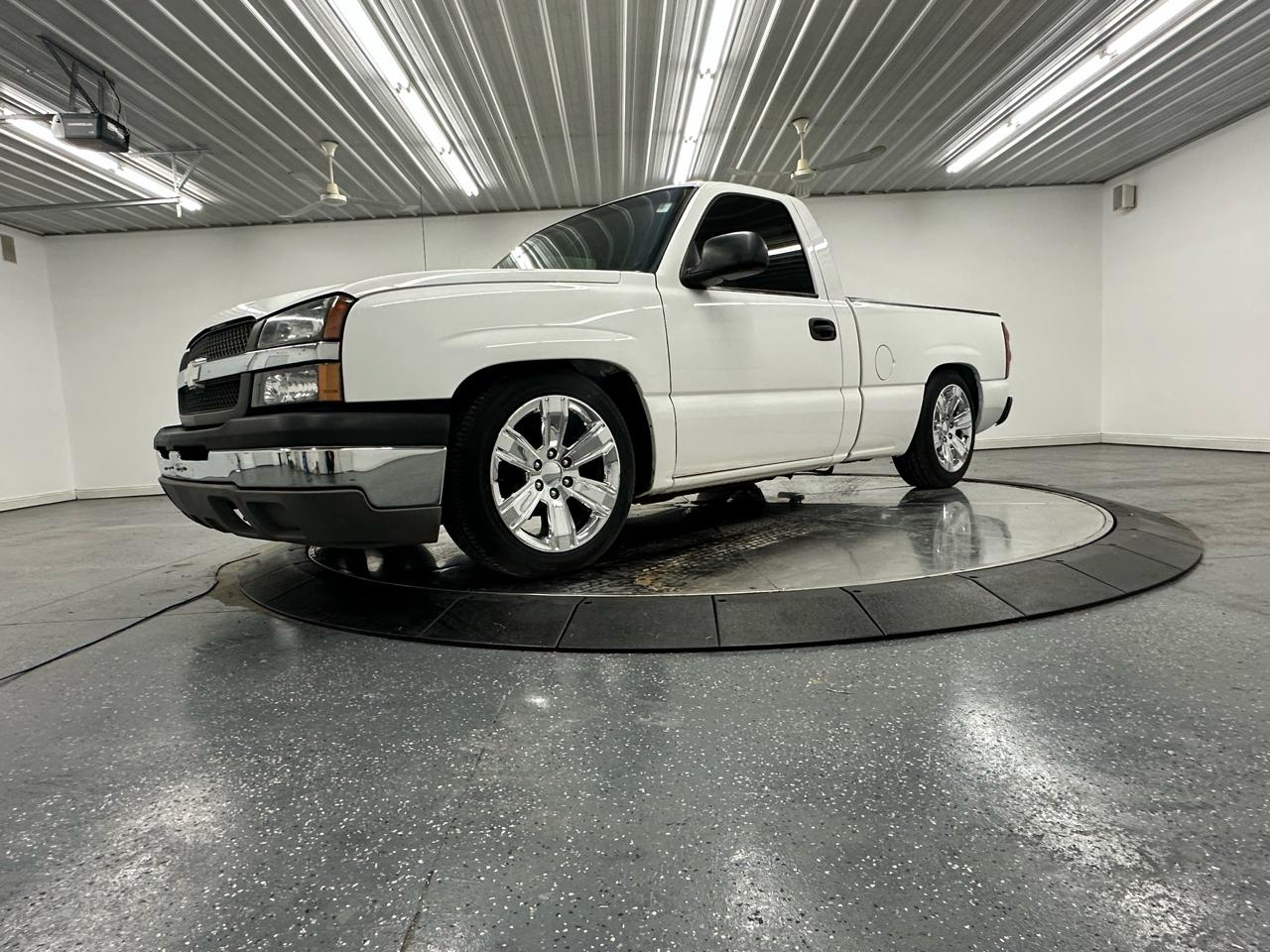 2003 Chevrolet Silverado 1500 2WD Reg Cab 133.0" Work Truck