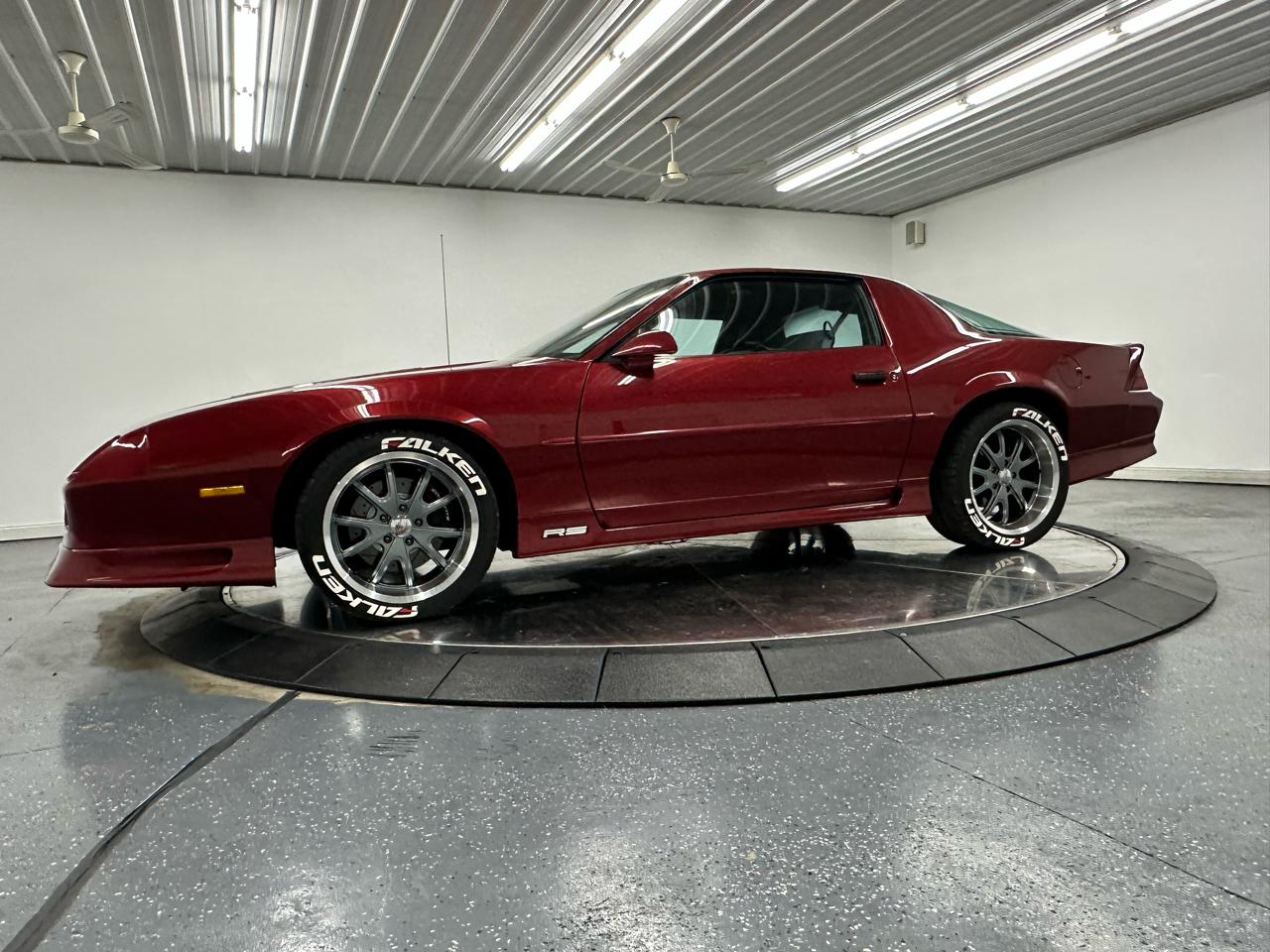 View vehicle photo 3