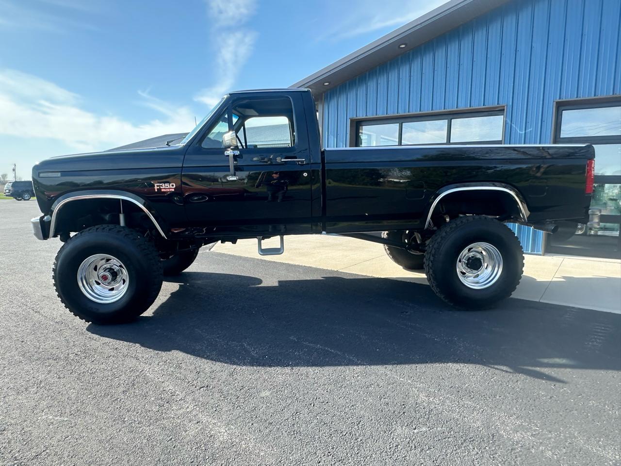 1986 Ford F-350 Regular Cab 4WD