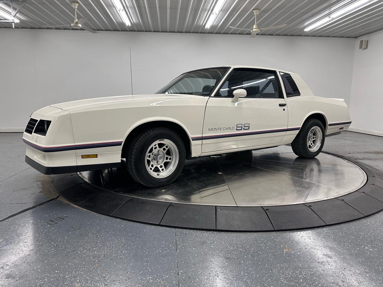 1984 Chevrolet Monte Carlo Base