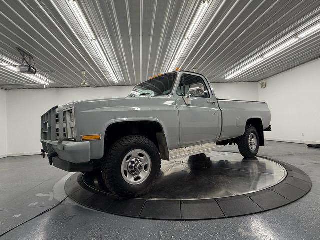 Gray 1987 Chevrolet R/V 30 LB 4WD Pickup Truck Four-Wheel Drive 4-Speed Manual