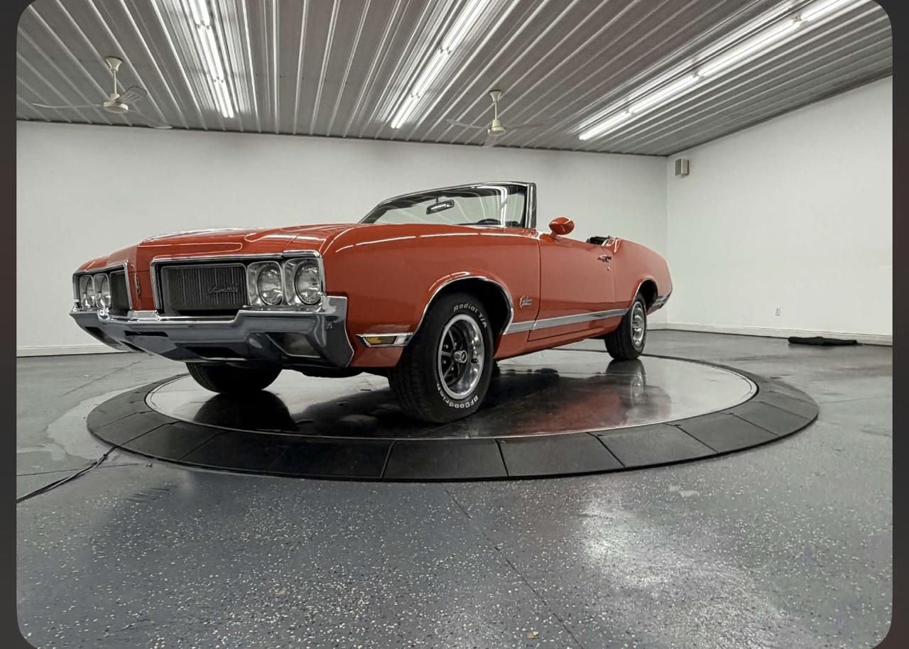 1970 Oldsmobile Cutlass Supreme 6