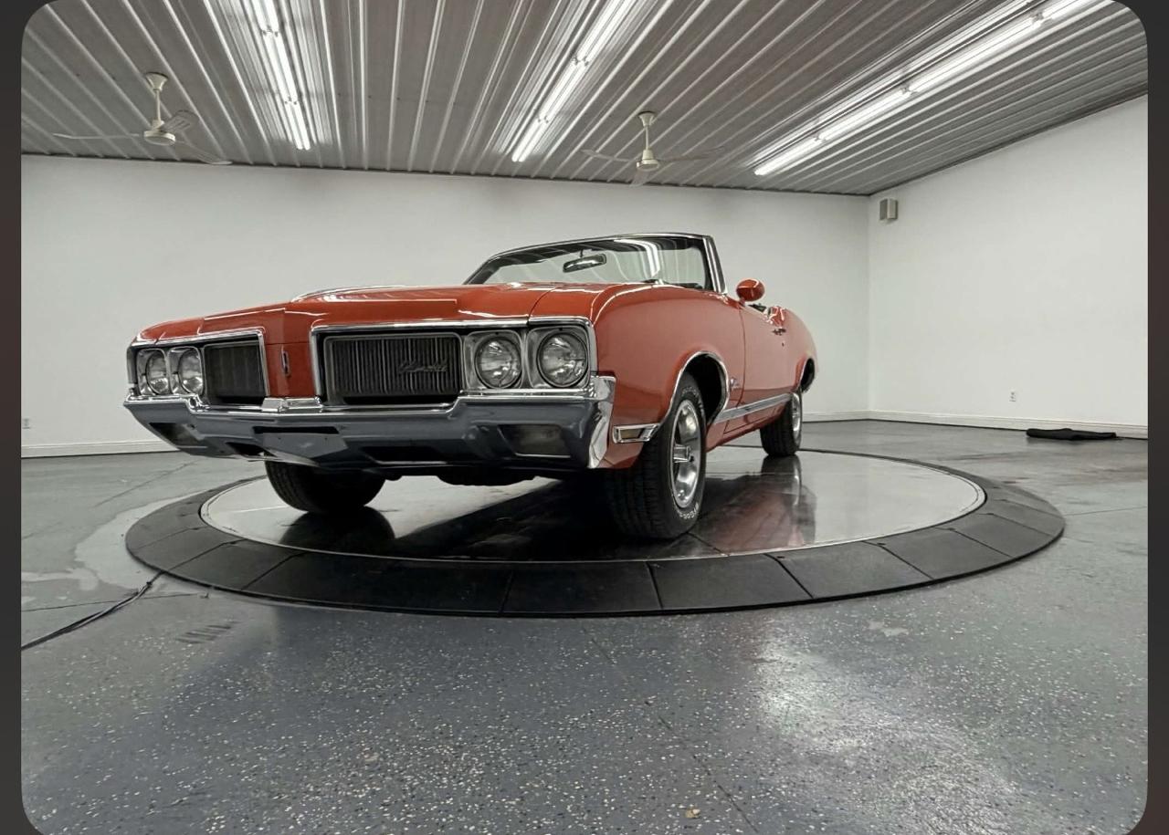 1970 Oldsmobile Cutlass Supreme 7