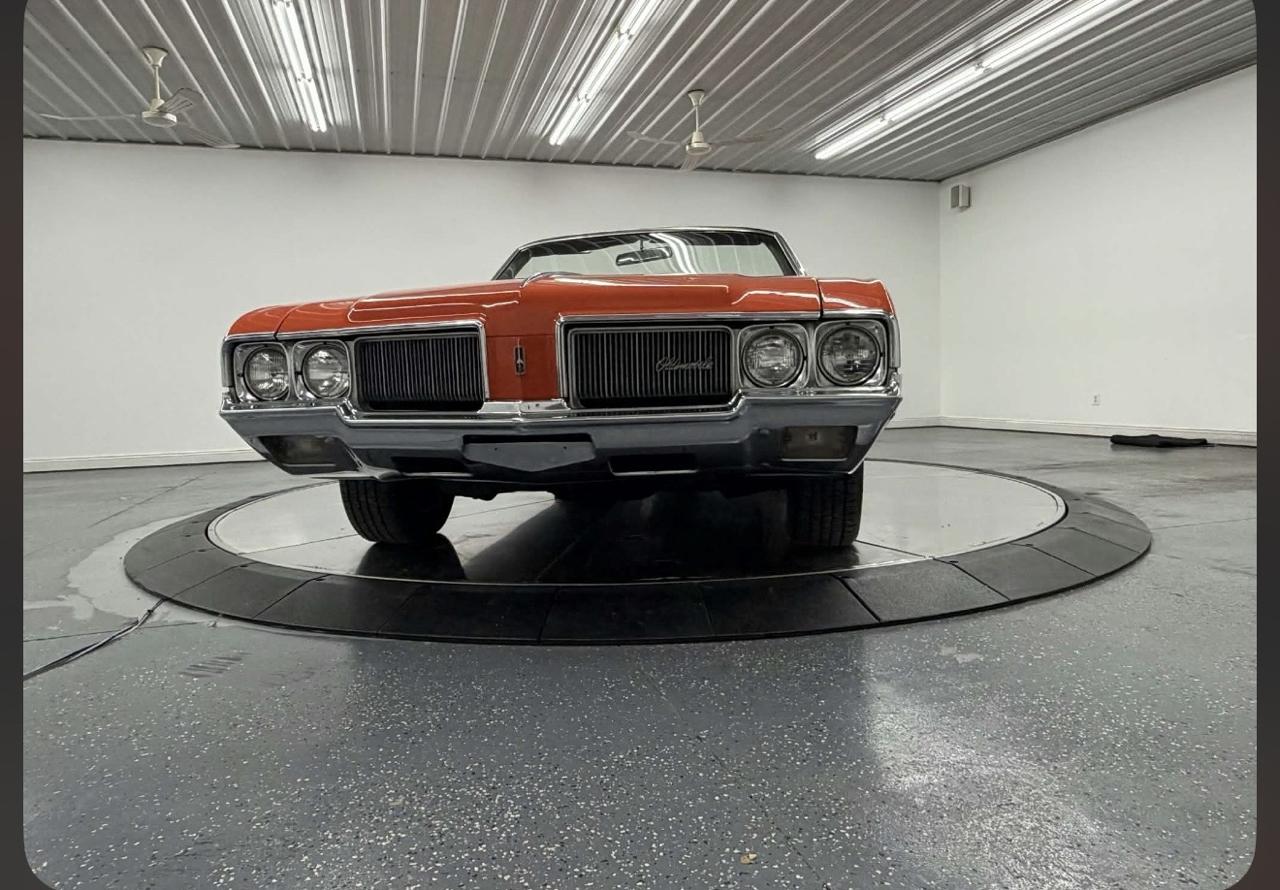 1970 Oldsmobile Cutlass Supreme 8