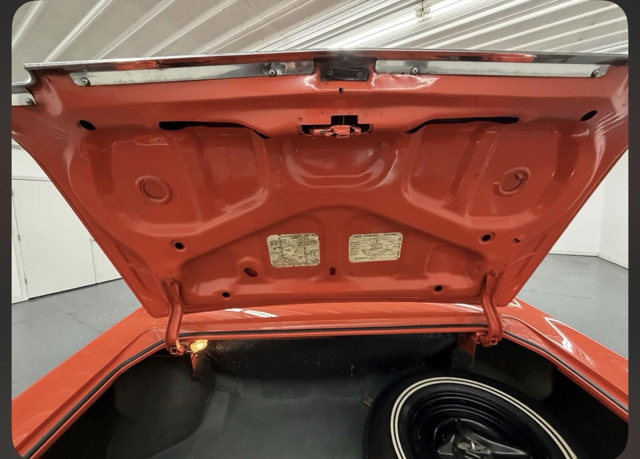 1970 Oldsmobile Cutlass Supreme 23