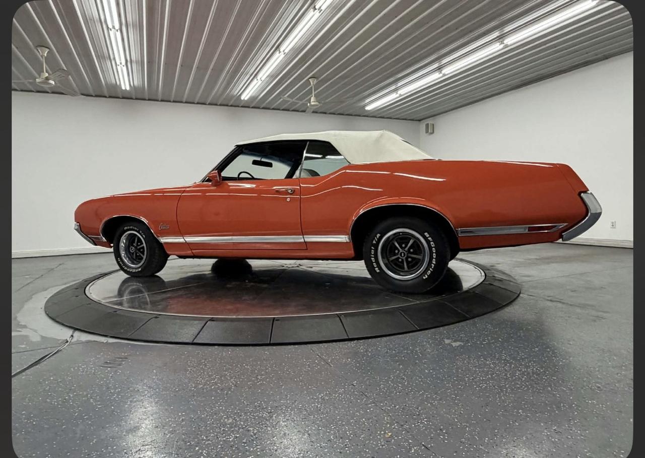 1970 Oldsmobile Cutlass Supreme 55