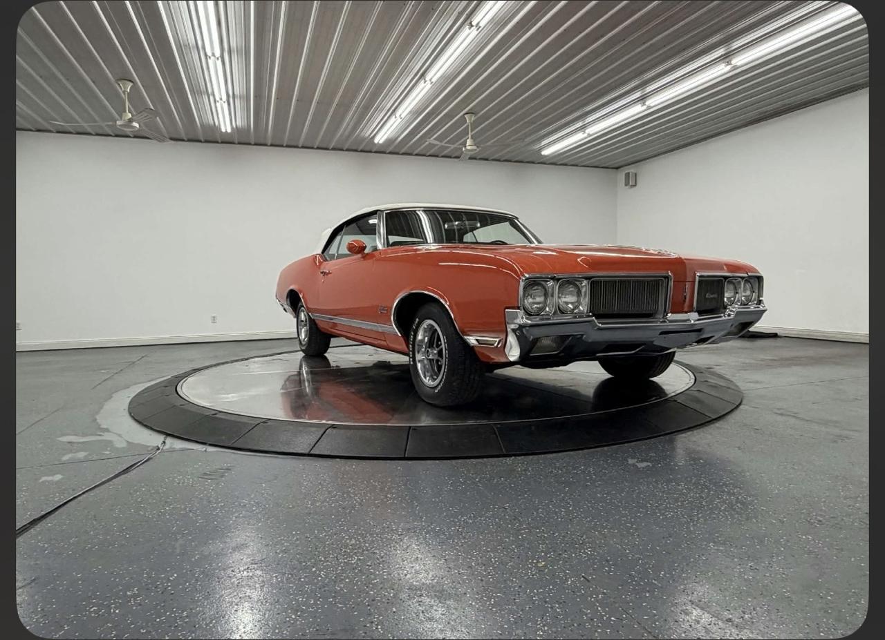 1970 Oldsmobile Cutlass Supreme 67