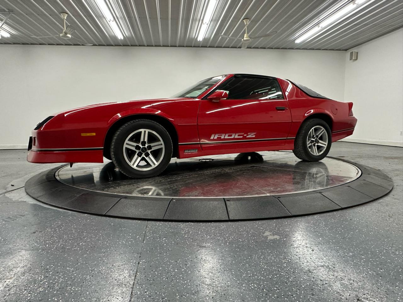 1987 Chevrolet Camaro 2dr Coupe IROC Z