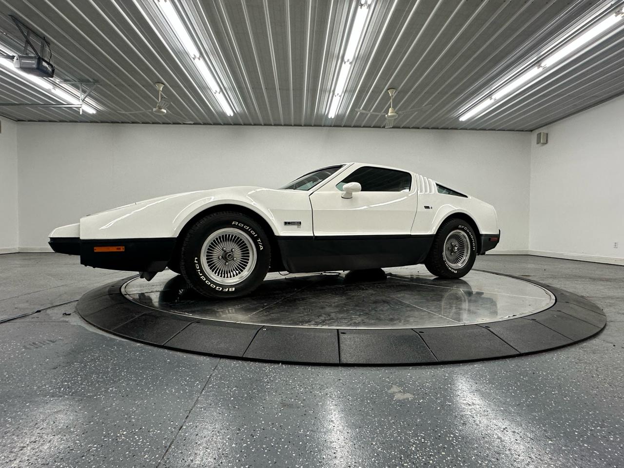 1974 Bricklin SV-1 
