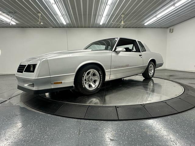 Silver 1986 Chevrolet Monte Carlo Coupe Rear-Wheel Drive 4-Speed Automatic