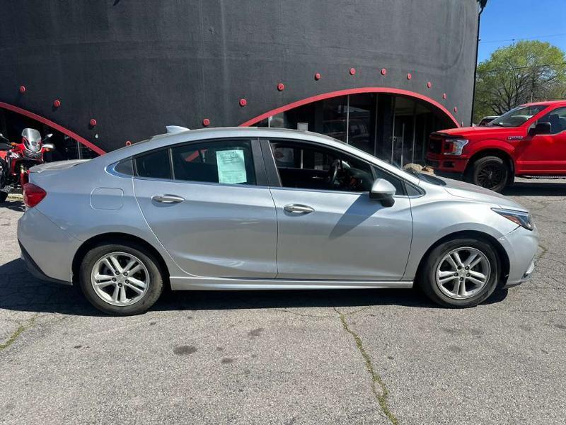 Chevrolet Cruze LT Auto 2016