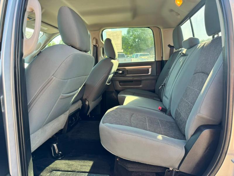 RAM 2500 SLT Crew Cab SWB 4WD 2015