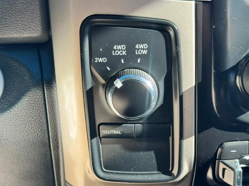 RAM 2500 SLT Crew Cab SWB 4WD 2015