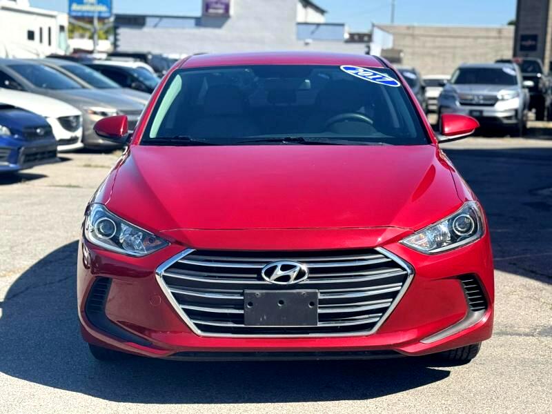 2017 Hyundai Elantra SE photo 2