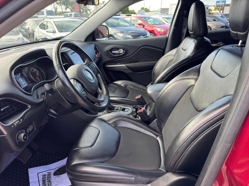 Jeep Cherokee Latitude Plus 4WD 2019 Jeep Cherokee Latitude Plus 4WD 2019