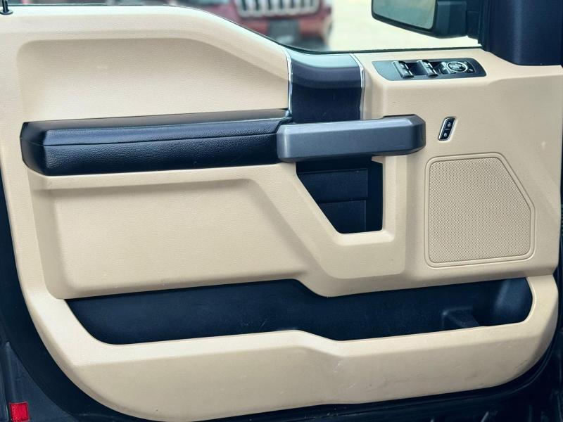 Ford F-150 XLT SuperCab 6.5-ft. Bed 4WD 2015 Ford F-150 XLT SuperCab 6.5-ft. Bed 4WD 2015