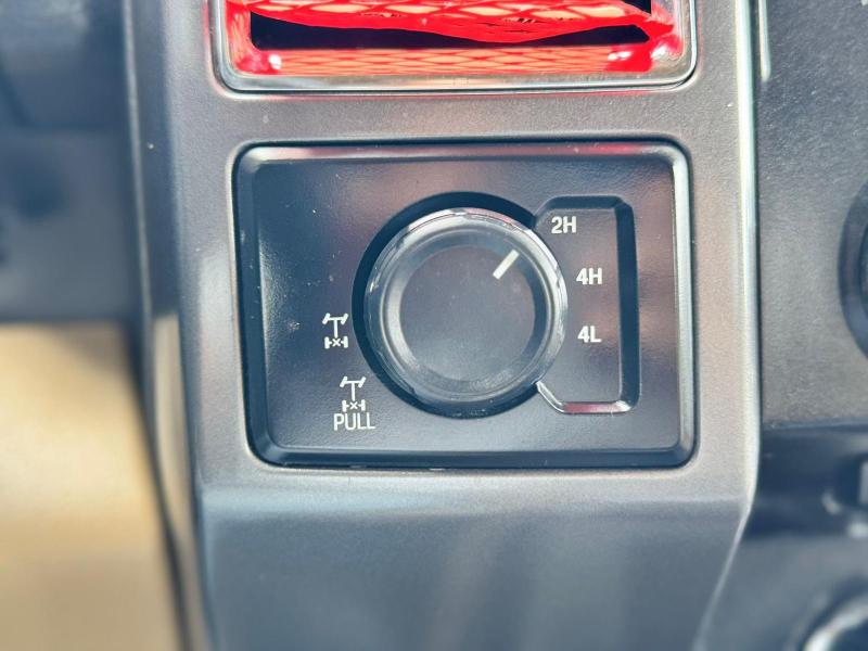 Ford F-150 XLT SuperCab 6.5-ft. Bed 4WD 2015 Ford F-150 XLT SuperCab 6.5-ft. Bed 4WD 2015