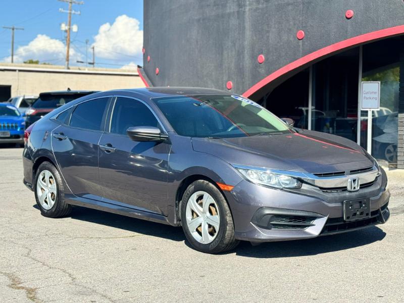 2017 Honda Civic LX photo 3