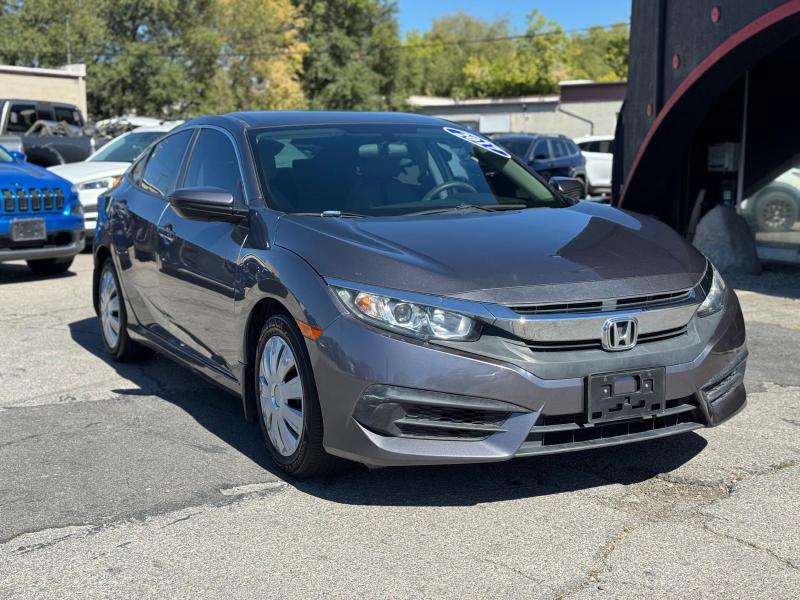 2017 Honda Civic LX photo 3