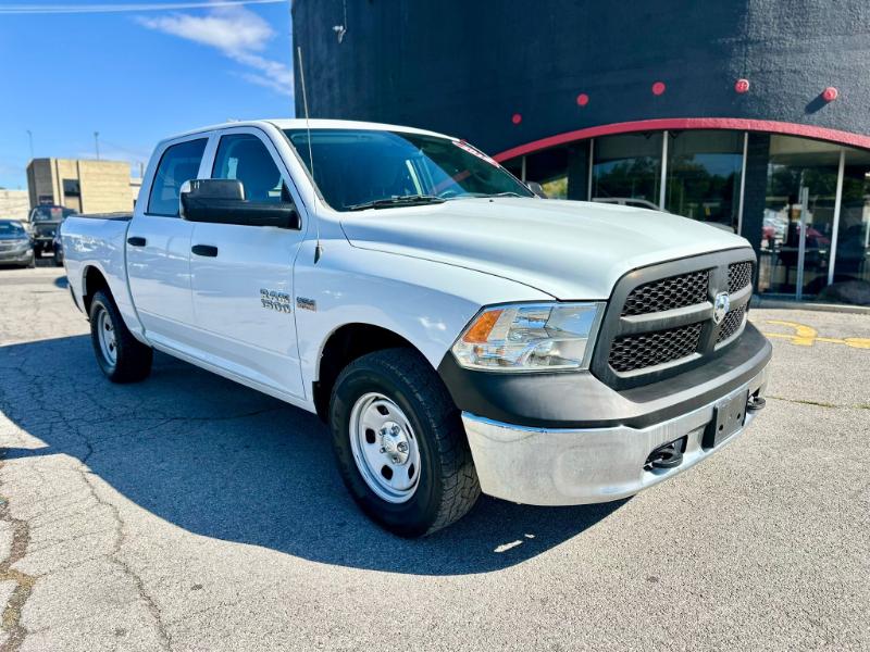 2014 Ram 1500 Tradesman photo 3