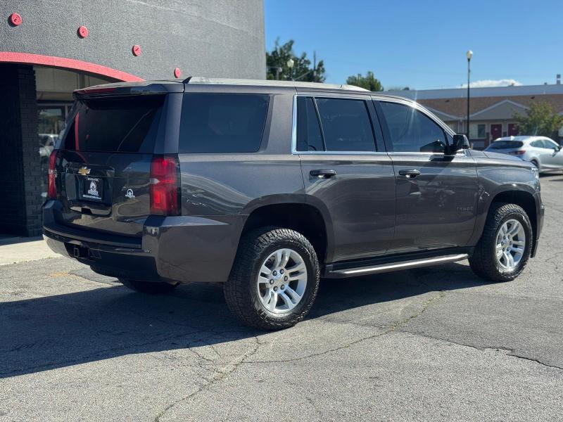 2018 Chevrolet Tahoe LS photo 4