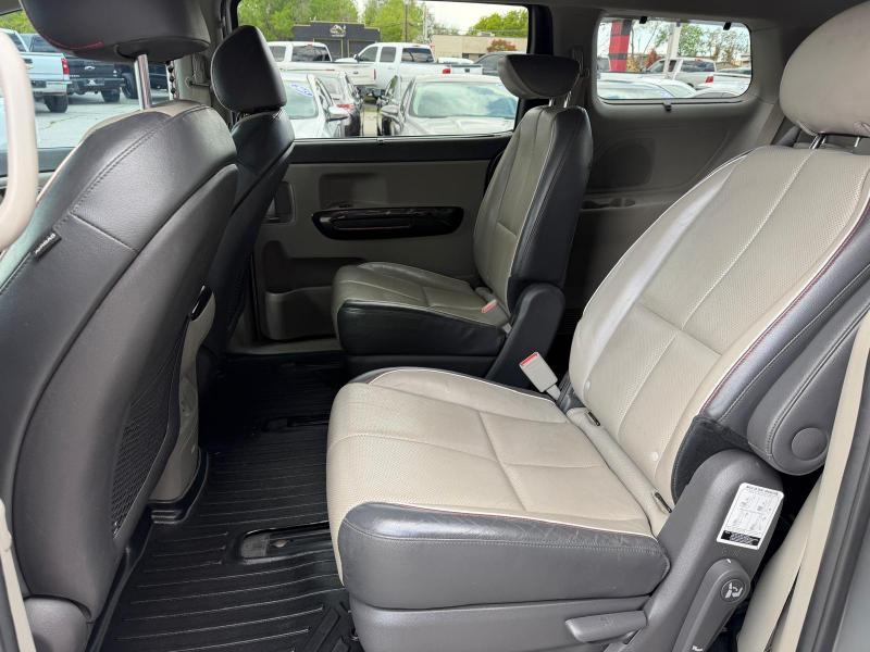 Kia Sedona EX 2016