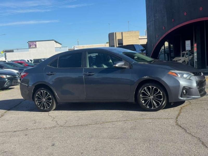 Toyota Corolla S Premium CVT 2016 Toyota Corolla S Premium CVT 2016