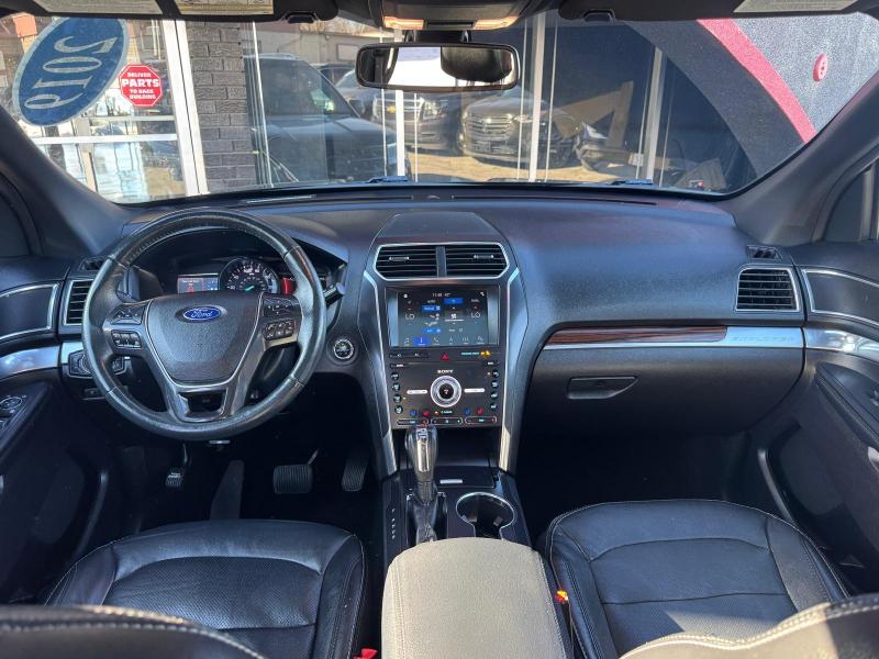 Ford Explorer Limited 4WD 2019