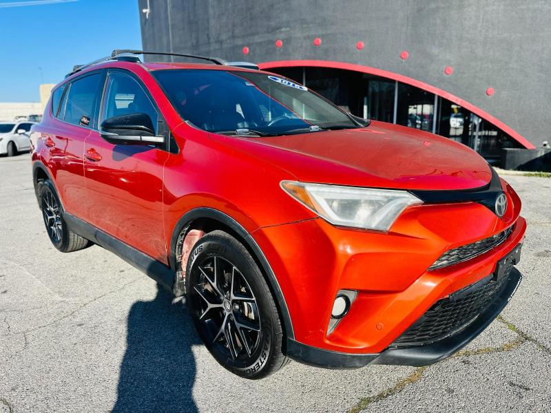 Toyota RAV4 SE 4WD 2016