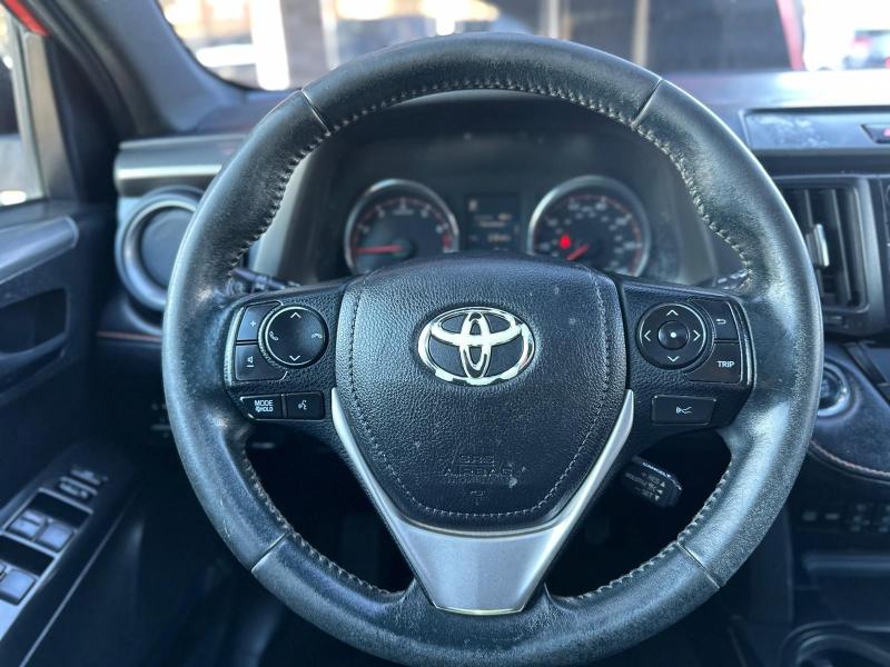 Toyota RAV4 SE 4WD 2016