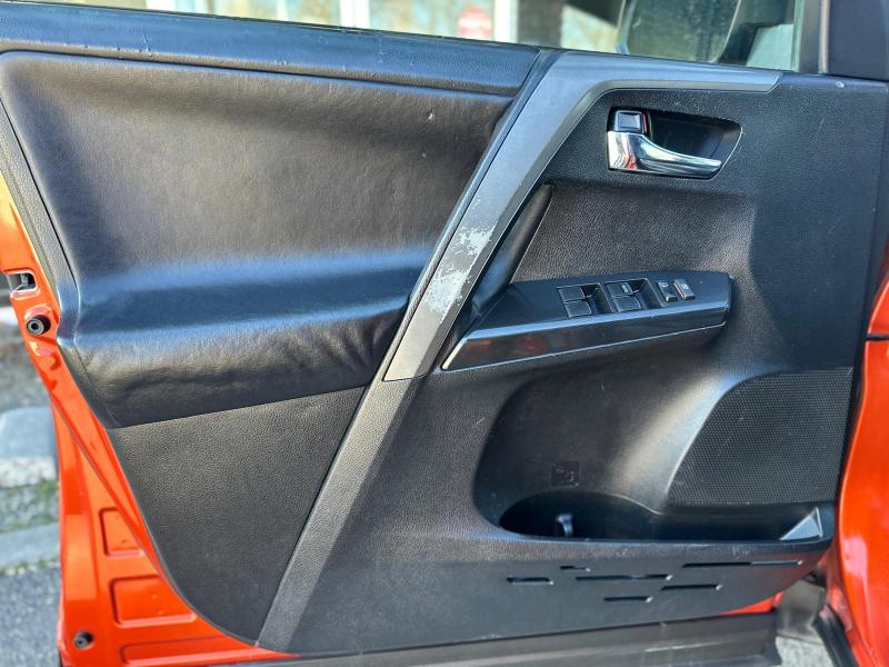 Toyota RAV4 SE 4WD 2016