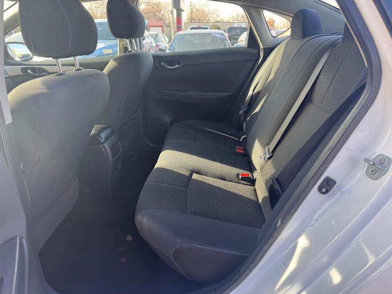 Nissan Sentra FE+ S 2016