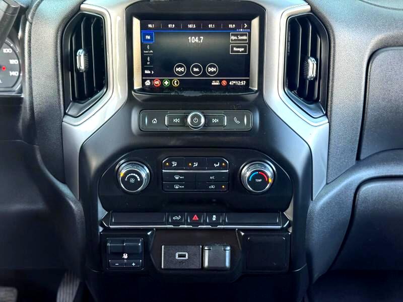 Chevrolet Silverado 1500 Custom Crew Cab Long Box 4WD 2020