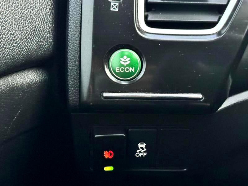 Honda Civic LX Sedan 5-Speed AT 2013