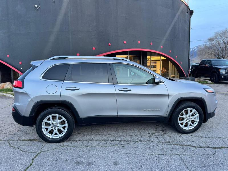 Jeep Cherokee Latitude 4WD 2014