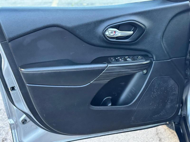 Jeep Cherokee Latitude 4WD 2014